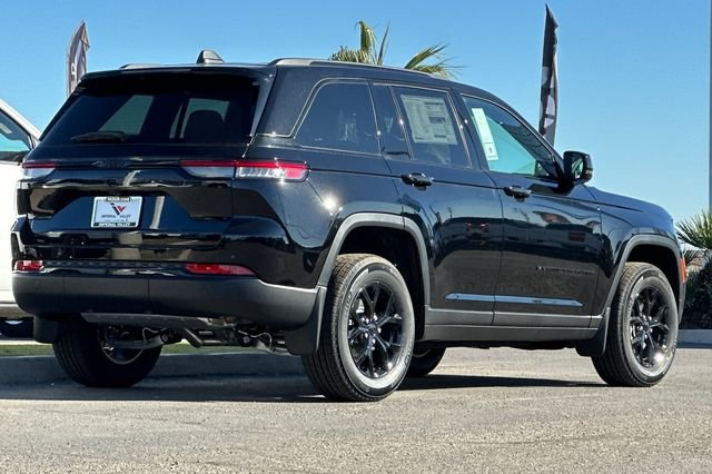 2025 Jeep Grand Cherokee Altitude - Photo 7