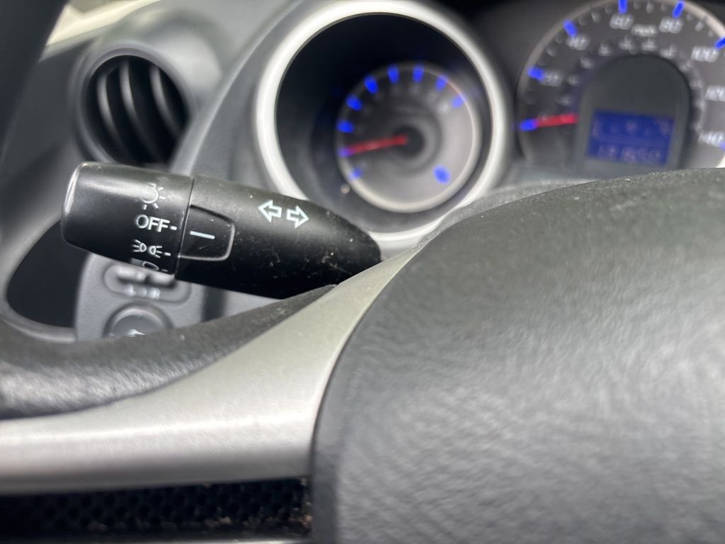 Used 2013  Honda Base image 17