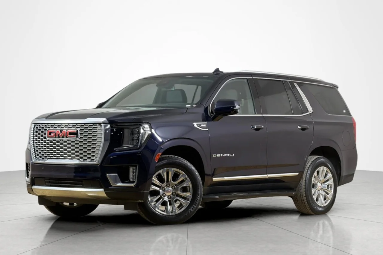 Used 2023 MIDNIGHT BLUE GMC Denali image 1