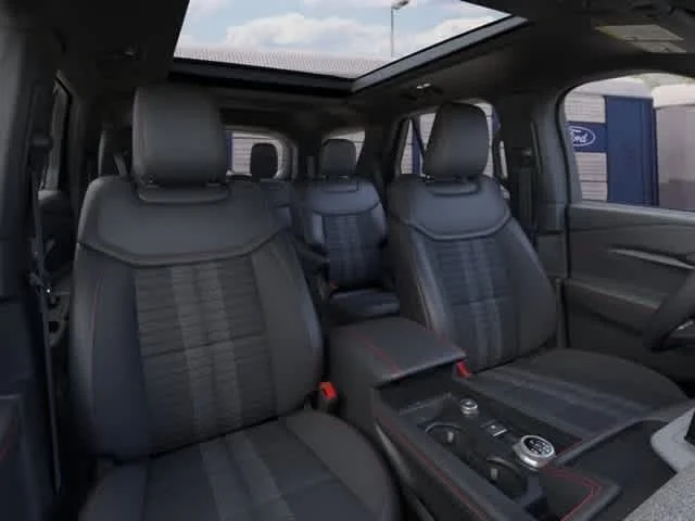 New 2026 Space White Metallic Ford ST-Line image 10