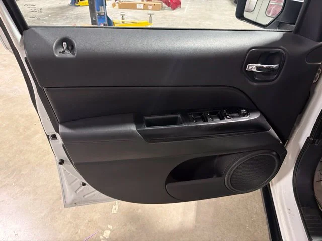 Used 2011 White Jeep Sport image 18