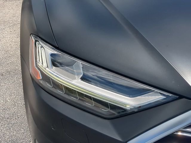 Used 2019 Black Audi L 55 image 10