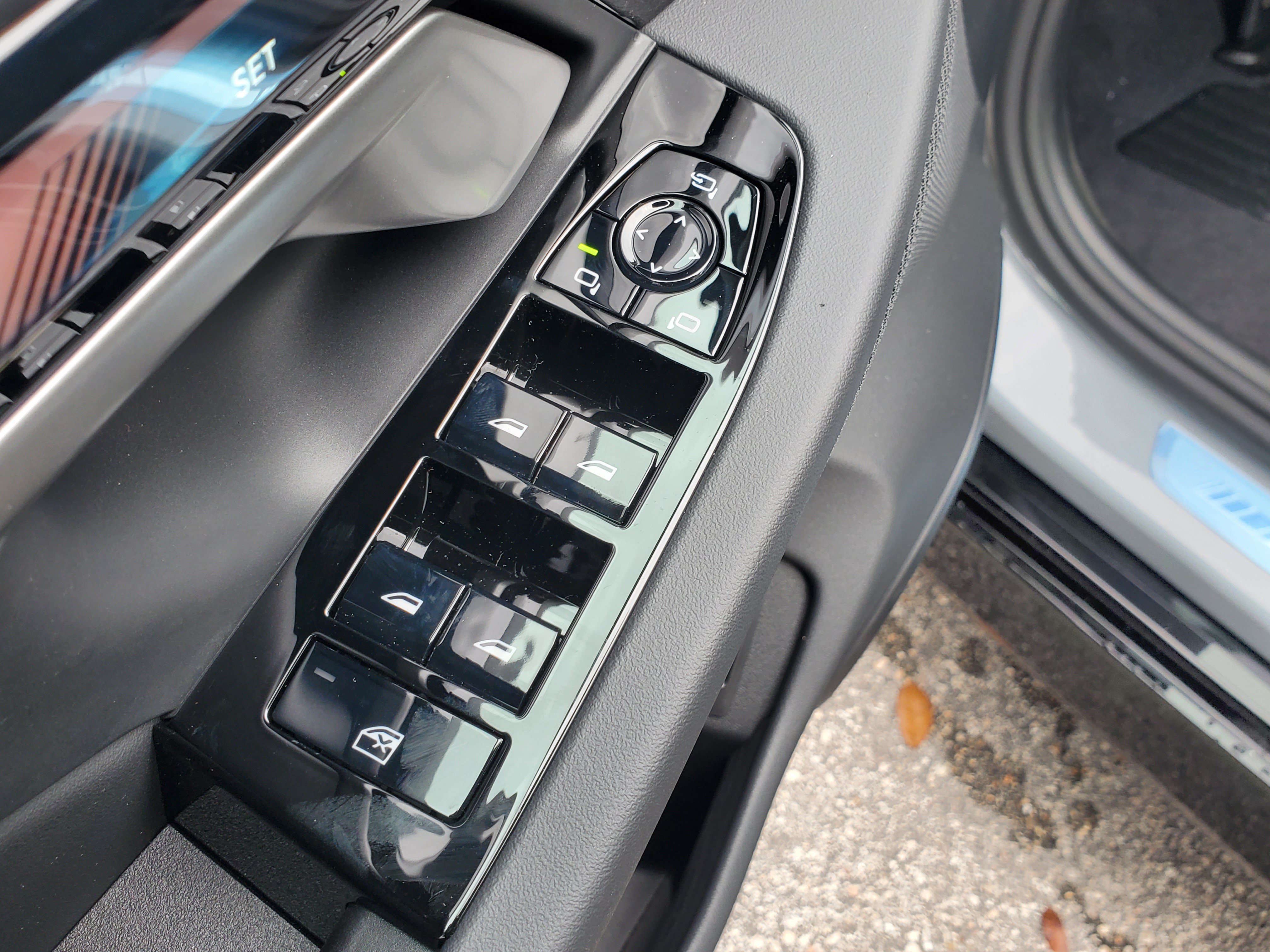 New 2027 Brooklyn Grey Metallic BMW 530i image 21