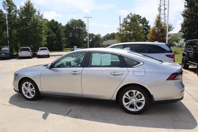 Certified Used 2024 Solar Silver Metallic Honda 1.5T LX image 5