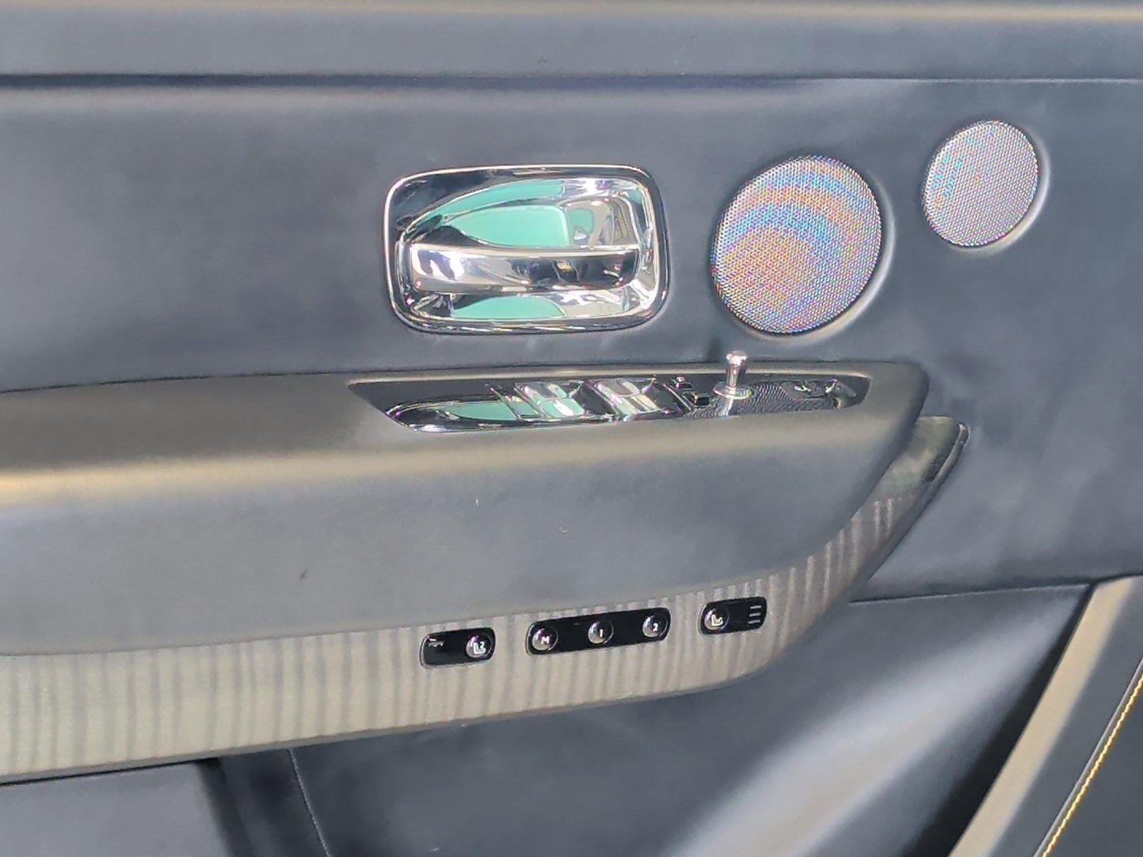 Used 2021 BLACK ROLLS ROYCE BASE image 14