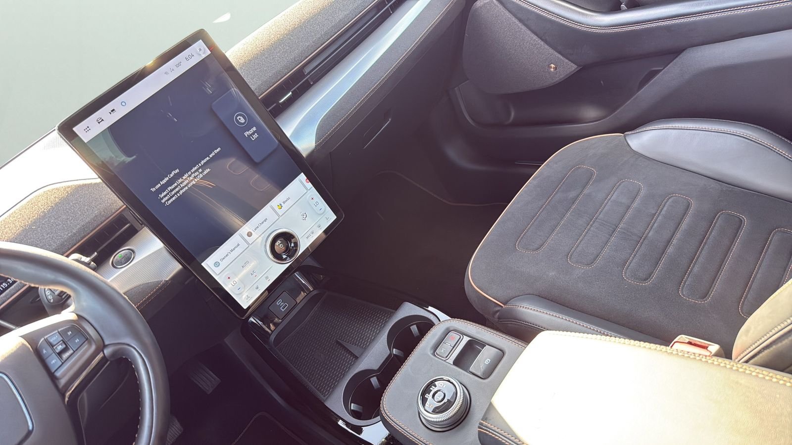 Used 2023 White Ford GT image 20