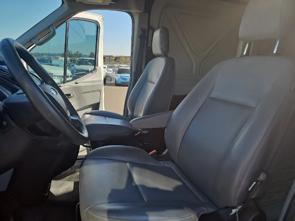 Used 2018 White Ford Base image 15