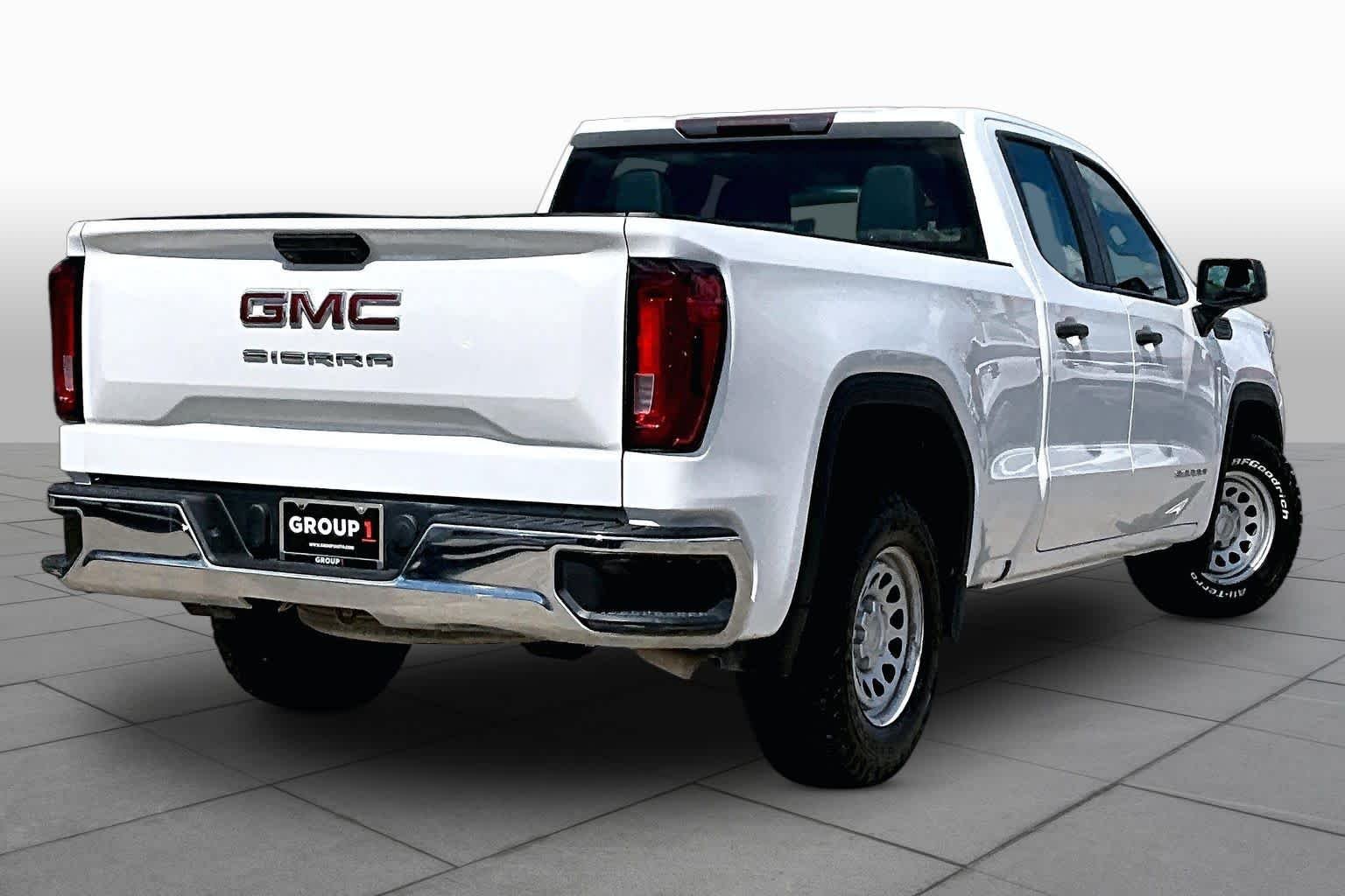 Used 2023 Summit White GMC Pro image 13