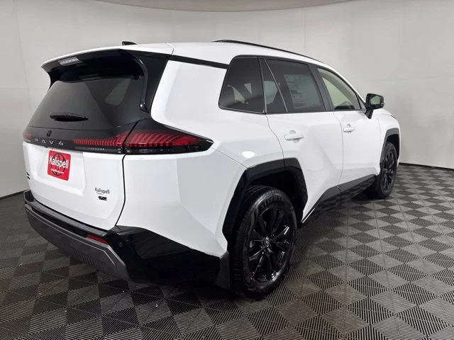 New 2026 Ice Cap Toyota  SE image 3