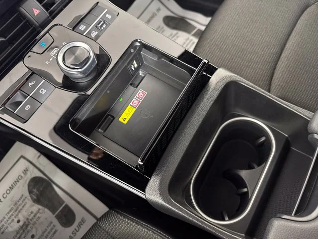 Certified Used 2024 Pearl Toyota XLE image 15