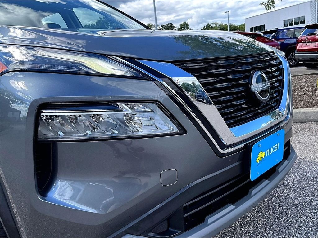 Certified Used 2023 Gray Nissan SV image 31