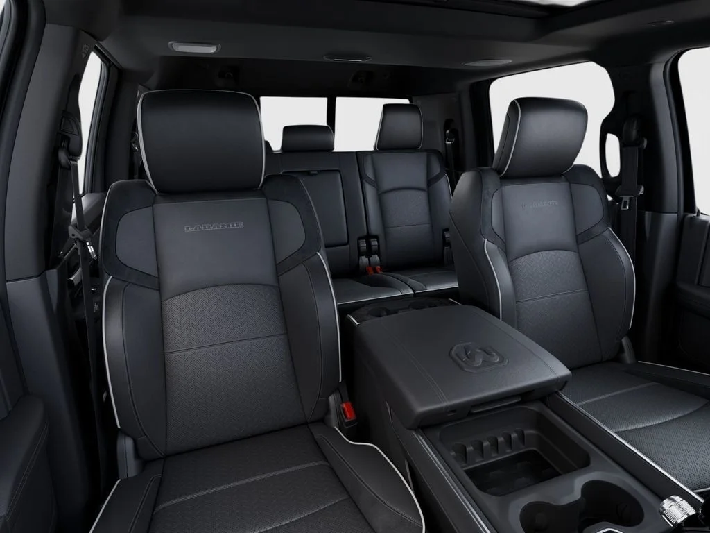 New 2026 Bright White Clear-Coat Exterior Paint RAM Laramie image 18
