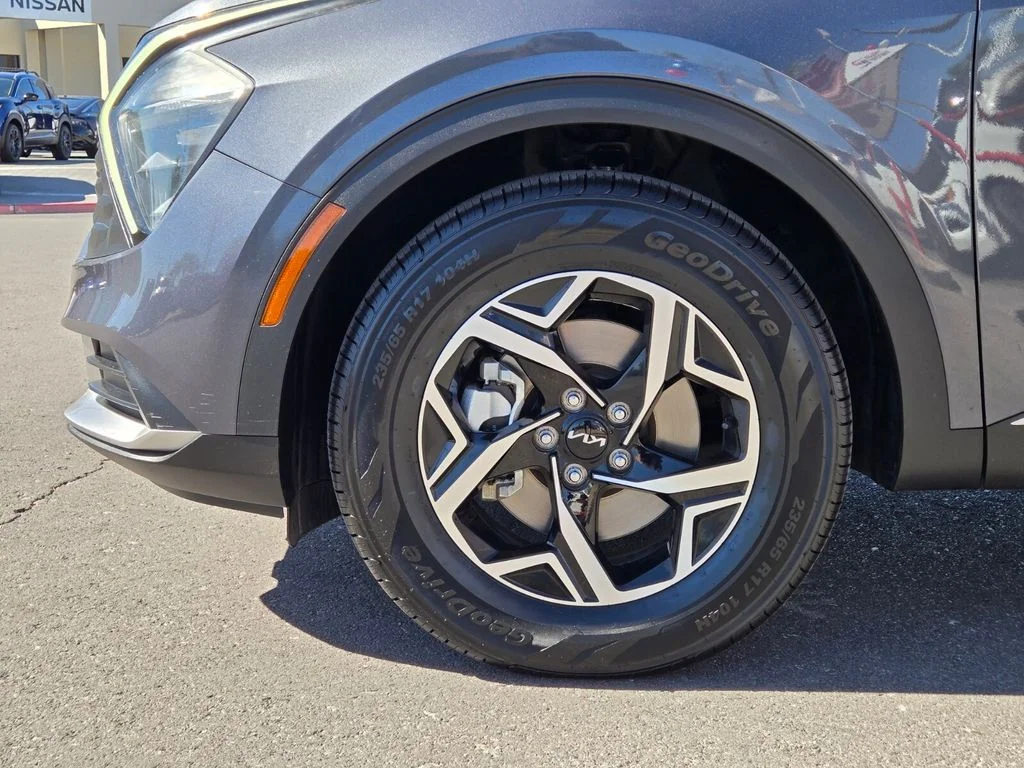 Used 2023 Gray Kia LX image 9