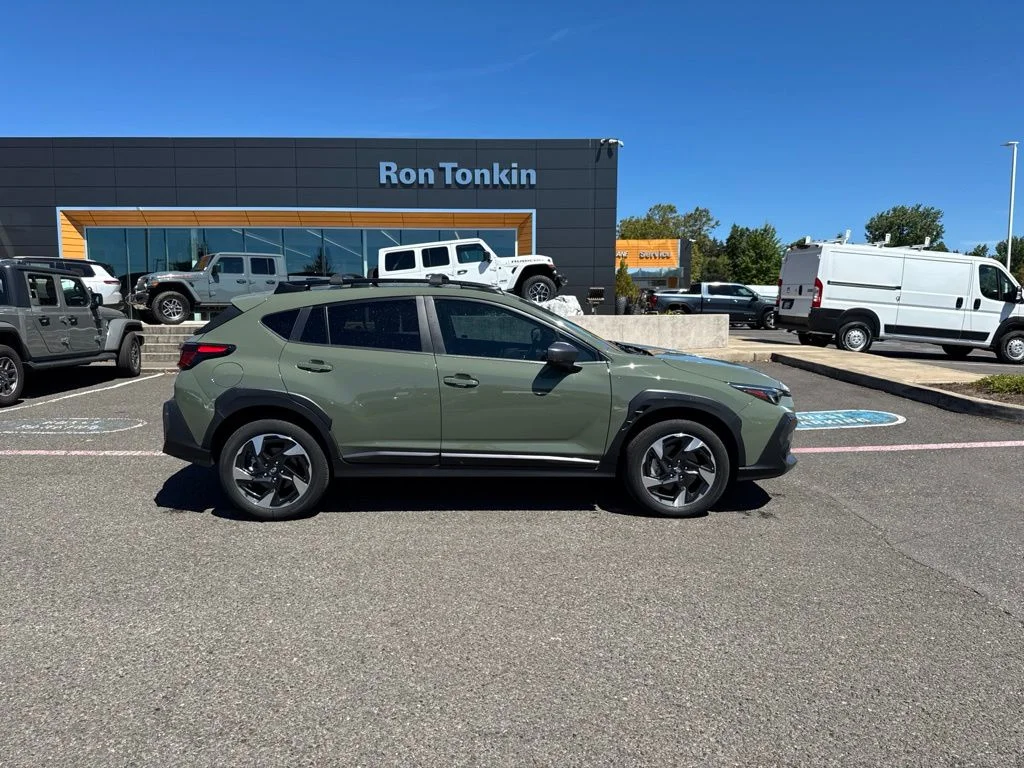 Used 2024 Alpine Green Subaru Limited image 10