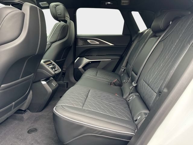 2026 Cadillac LYRIQ V Premium - Photo 12