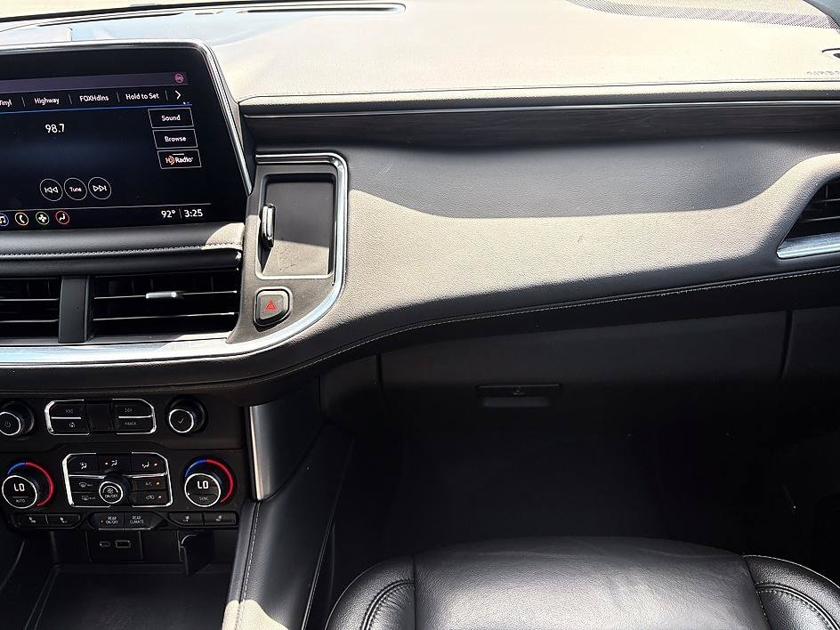 Used 2021 Summit White Chevrolet Z71 image 15