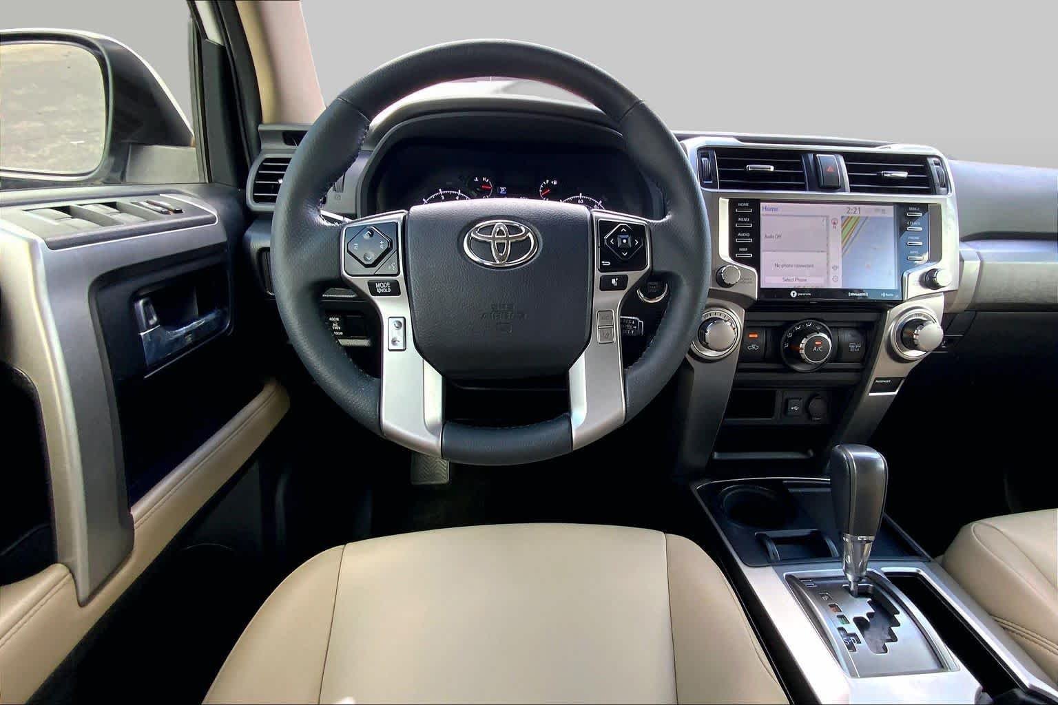 Used 2021 Super White Toyota SR5 Premium image 6