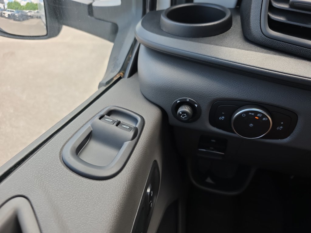 New 2026 Oxford White Ford Cargo Van image 18