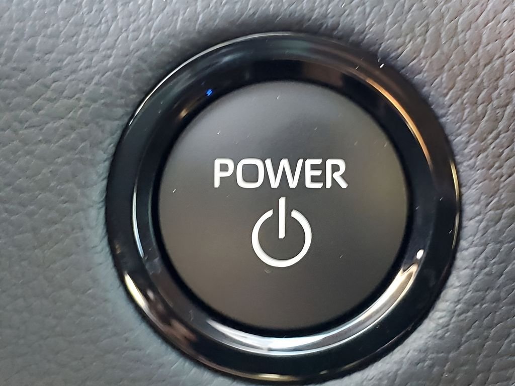 2026 Toyota Tundra Limited - Photo 46