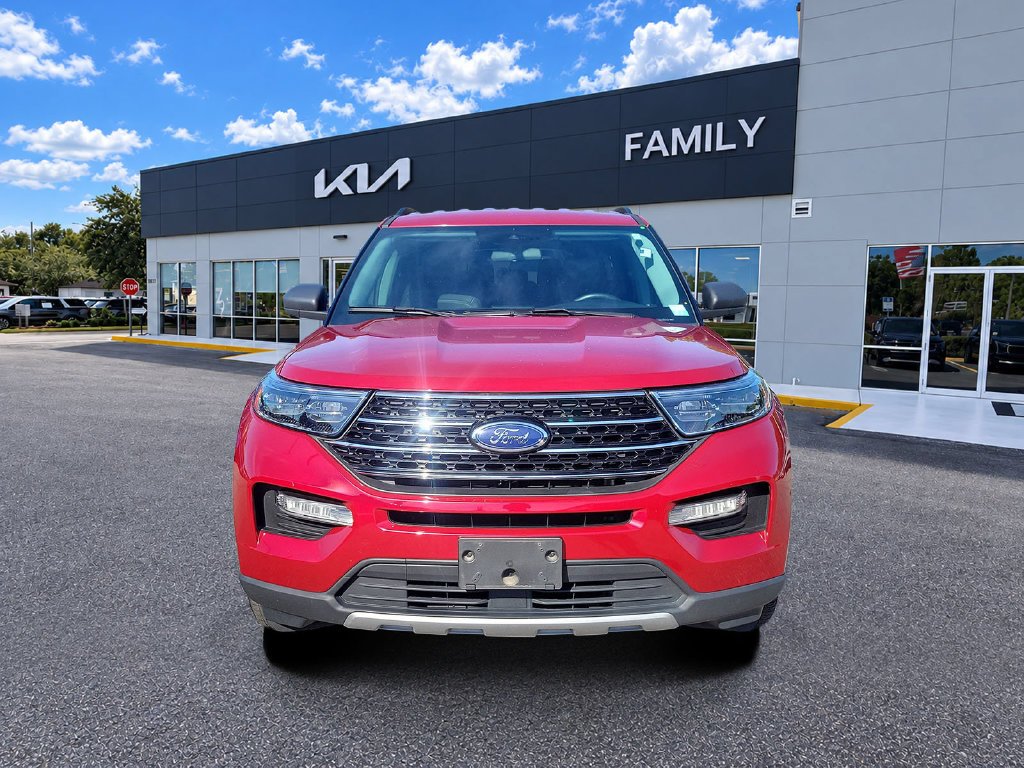 Used 2021 Red Metallic Ford XLT image 2