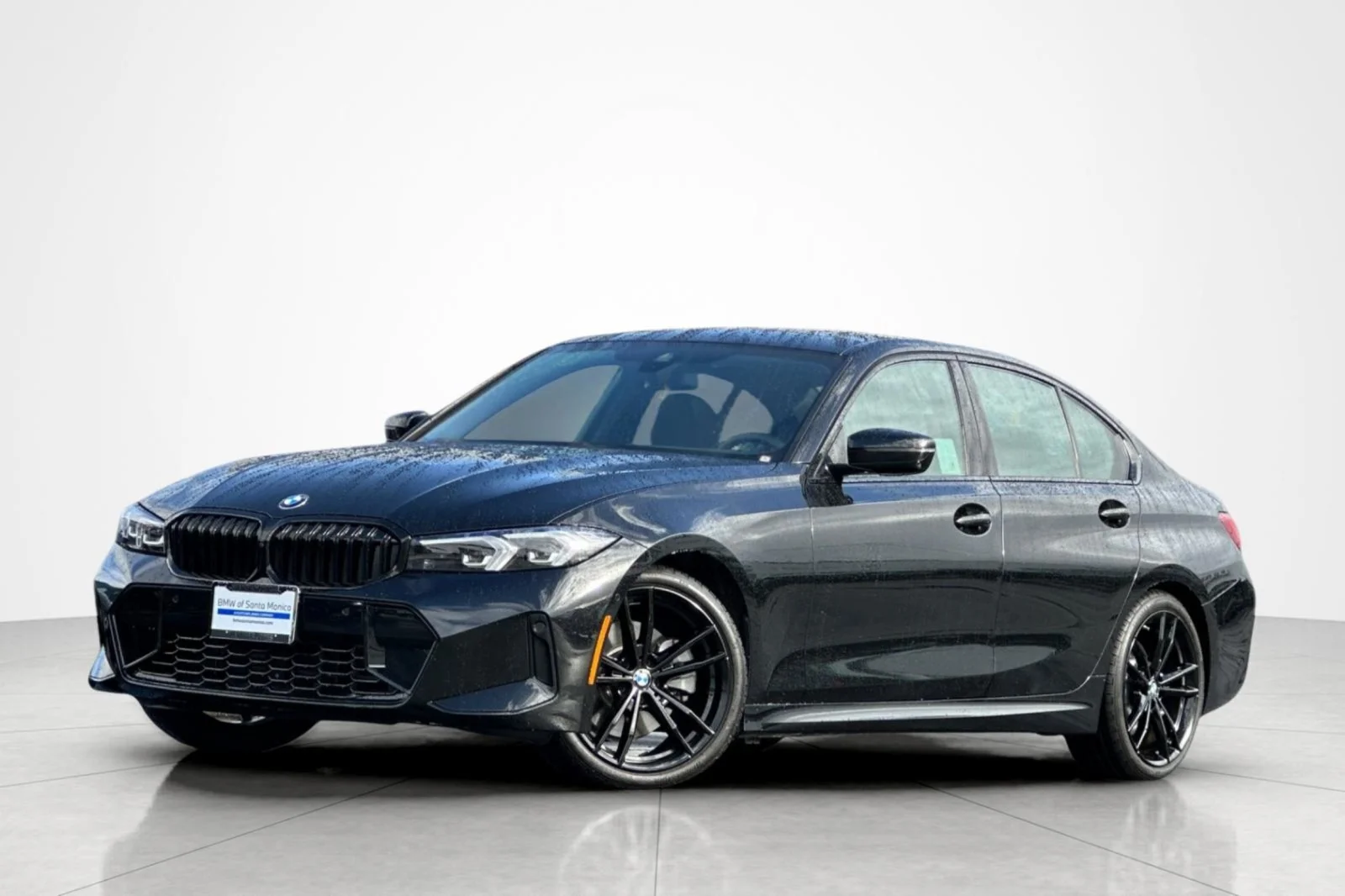 2023 BMW 3 Series 330i