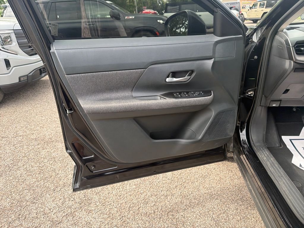 Used 2025 Black Nissan SV image 13