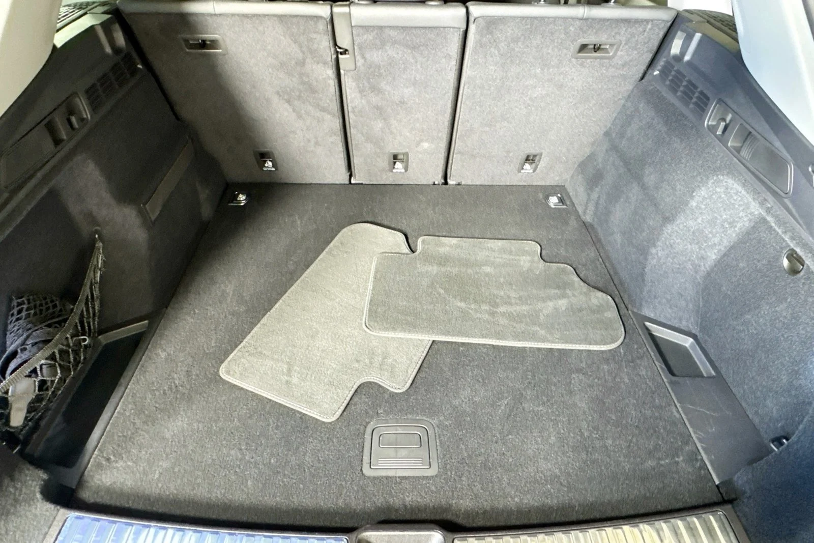 Used 2025 Tambora Gray Audi Premium image 23