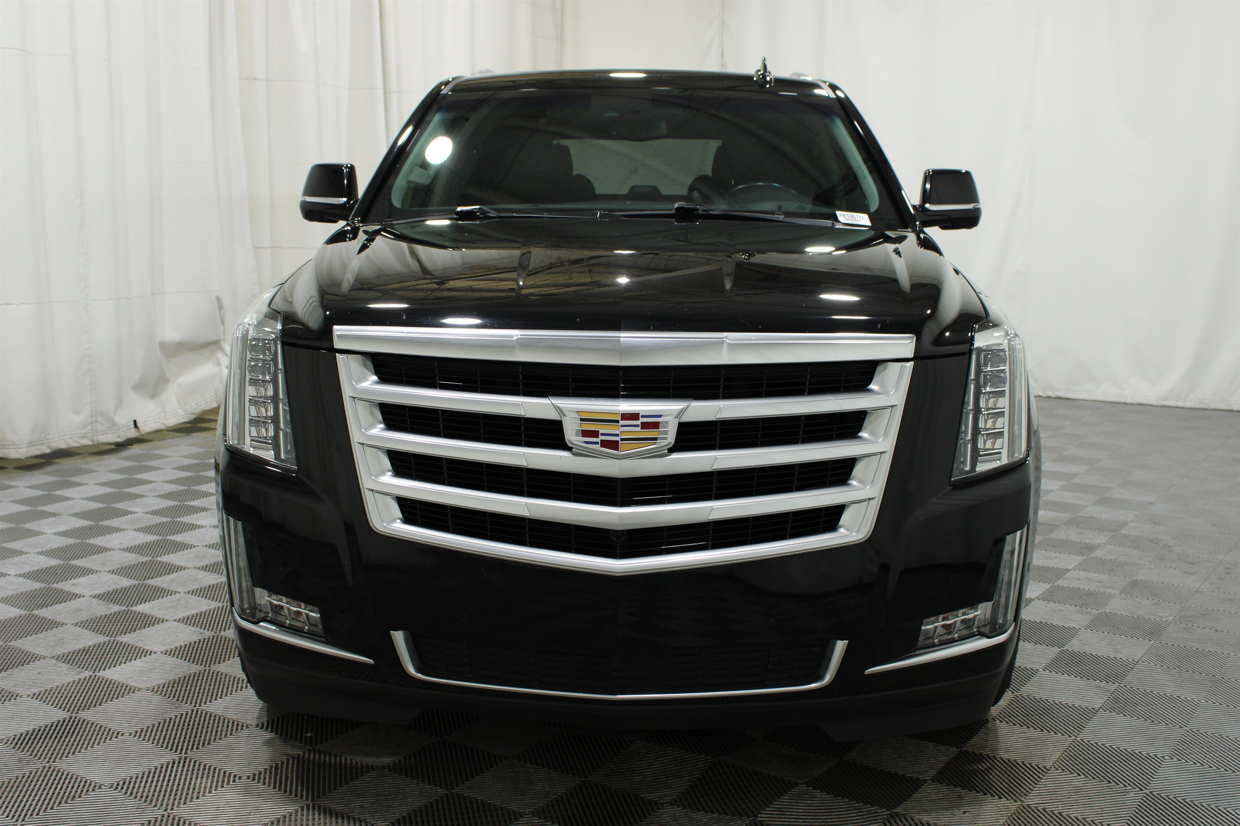 Used 2019 Black Raven Cadillac Luxury image 46