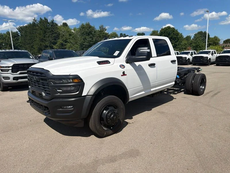 New 2026 Bright White Clearcoat RAM Tradesman image 7