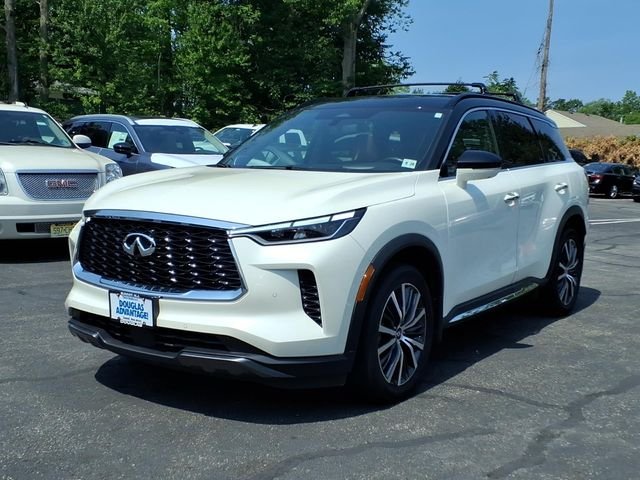Used 2023 Black INFINITI Autograph image 1