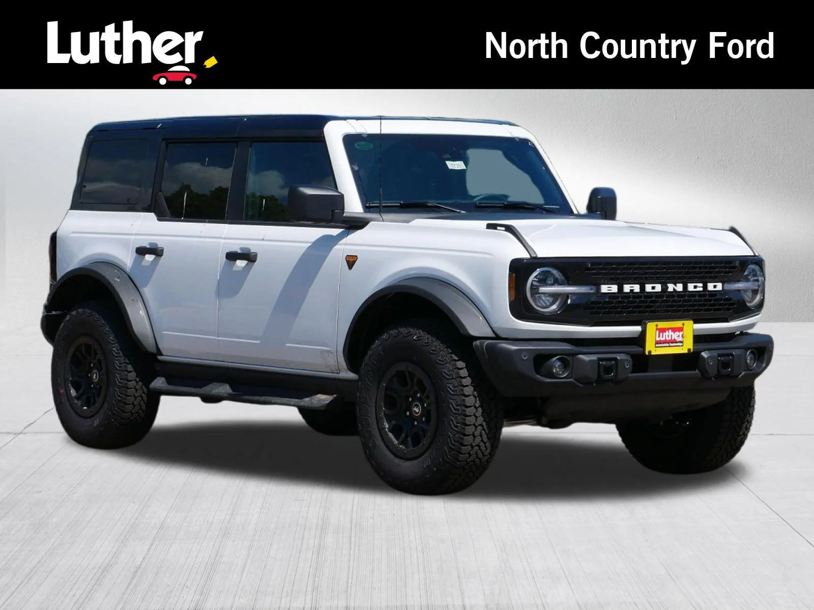New 2026 Oxford White Ford Badlands image 1