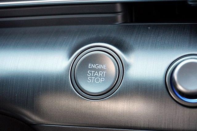 New 2026 Gray Hyundai SEL Sport FWD image 32
