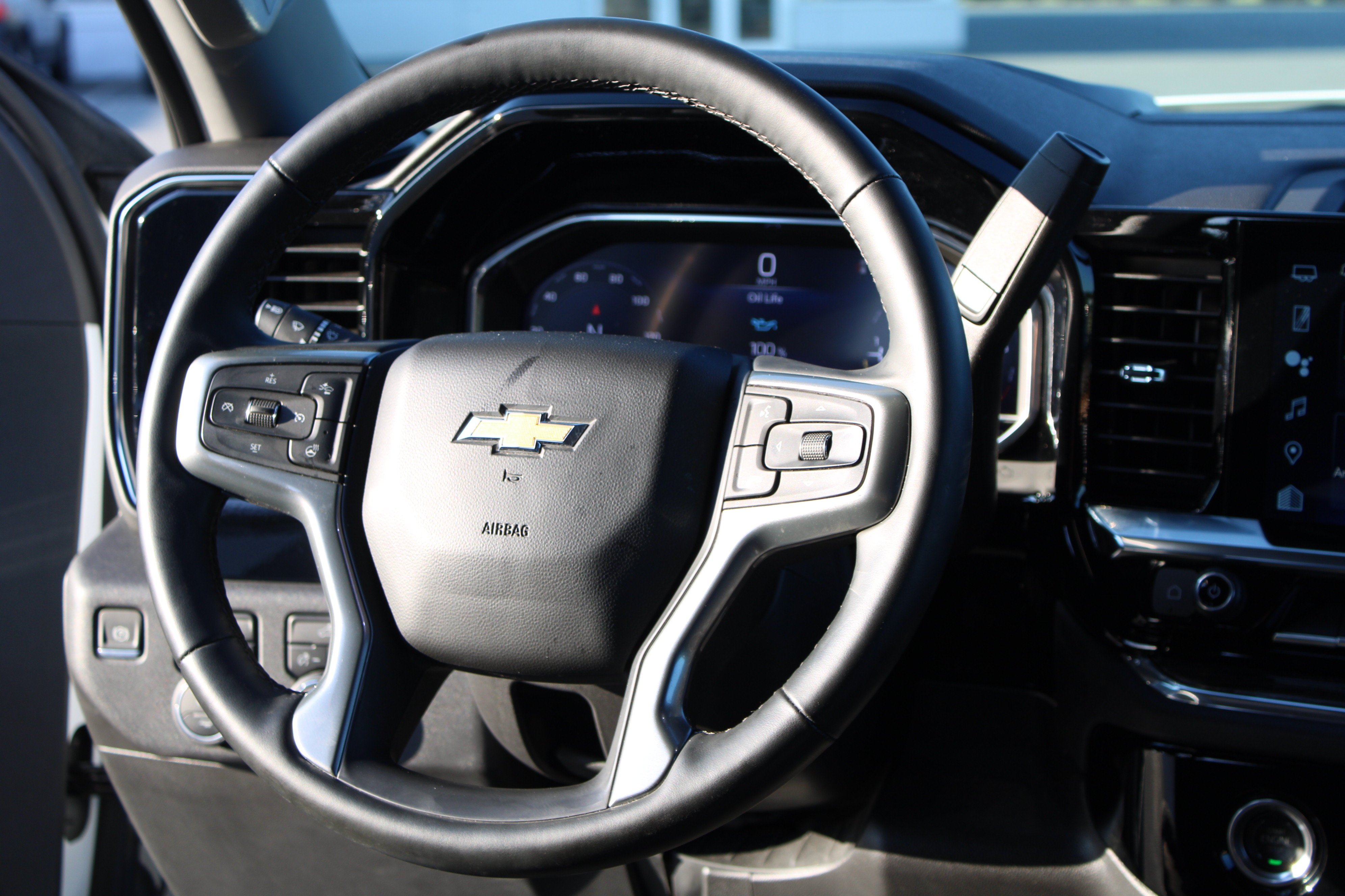 Used 2024 Summit White Chevrolet LT image 20