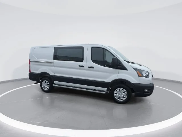 Used 2025 White Ford Base image 2