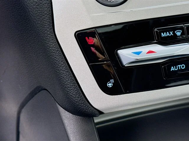 Used 2022 Gray Ford XLT image 20