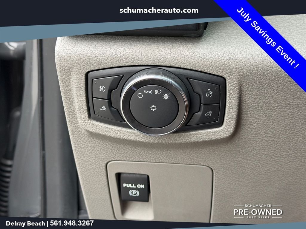 Used 2018  Ford XL image 29