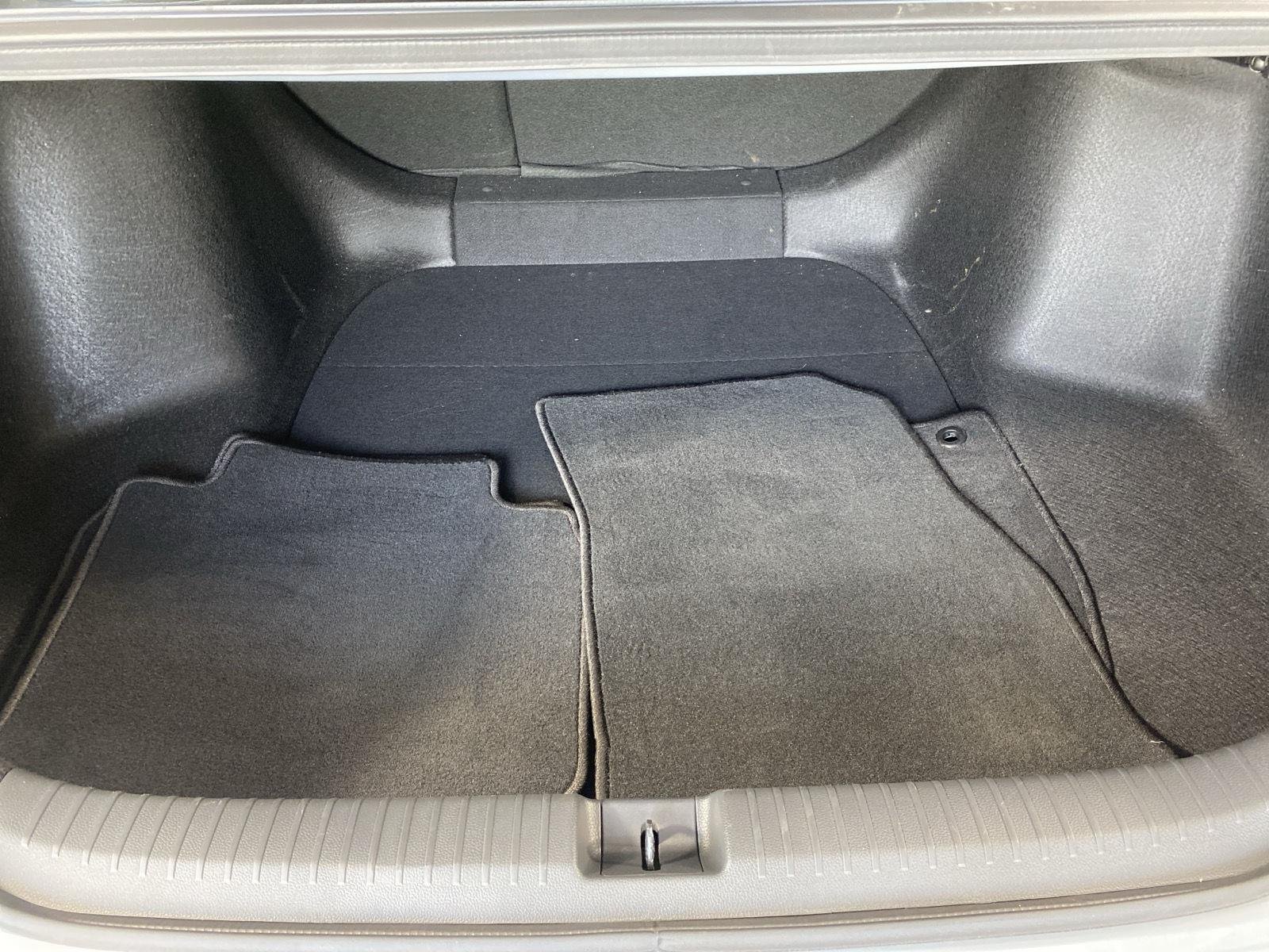 Used 2024 Urban Gray Pearl Honda EX-L image 7