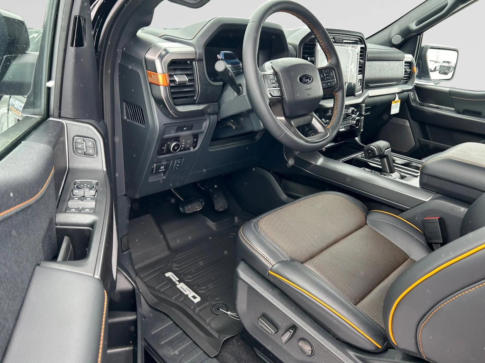 New 2026 Agate Black Metallic Ford Tremor image 13