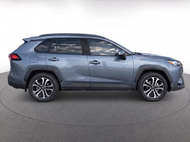 Used 2024 White Toyota XLE image 8