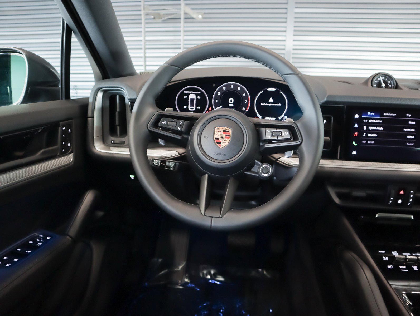 2026 Porsche Cayenne Coup E-Hybrid - Photo 15