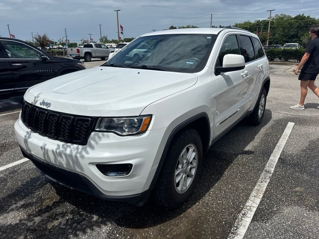 2019 Jeep Grand Cherokee Laredo E's photo