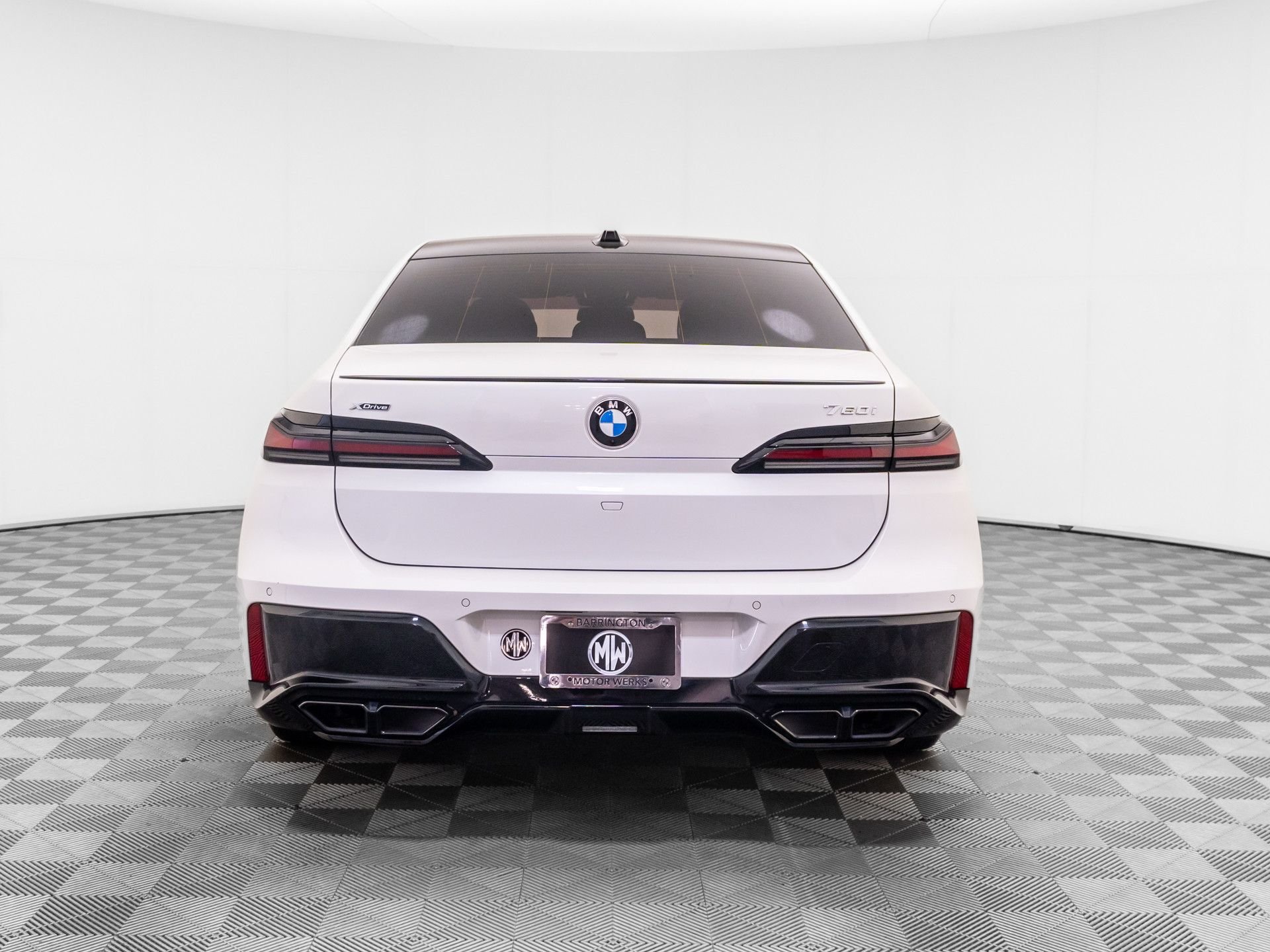 Certified Used 2023 Mineral White Metallic BMW 760i xDrive image 4