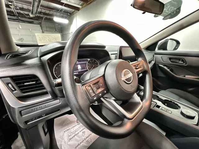 2024 Nissan Rogue S - Photo 10