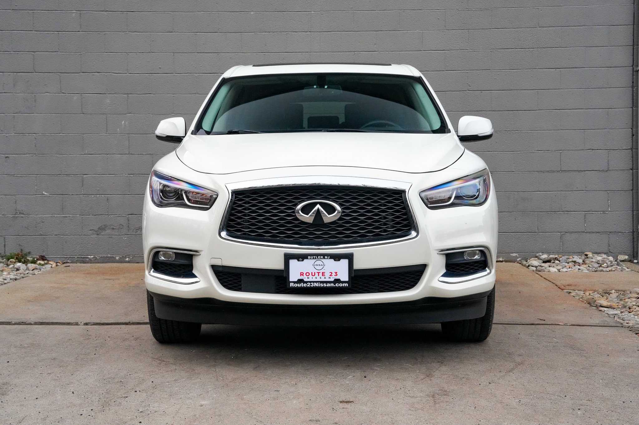 Used 2018 INFINITI QX60 Base with VIN 5N1DL0MM8JC518939 for sale in Butler, NJ