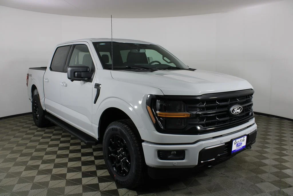 New 2026 Avalanche Ford XLT image 1