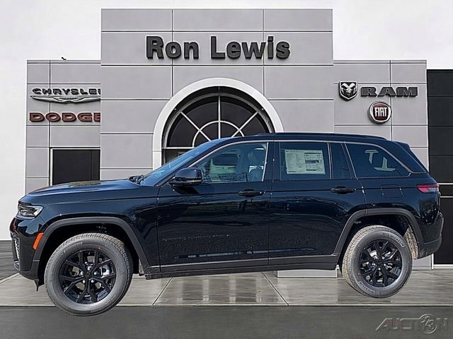 2026 Jeep Grand Cherokee Altitude