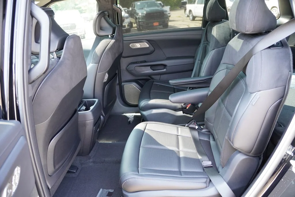 New 2027 Ebony Black Kia SX Prestige image 11