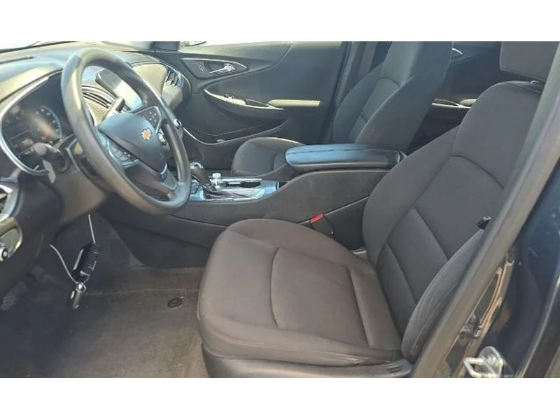 Used 2020 Shadow Gray Metallic Chevrolet LT image 4