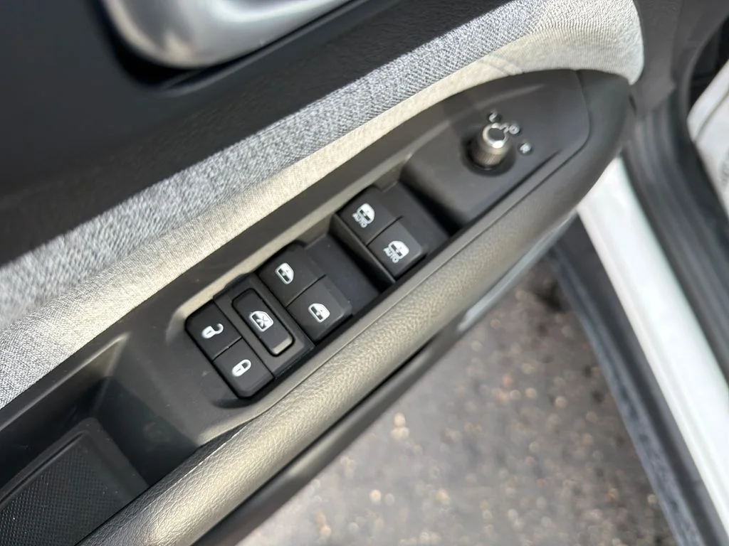 2026 Jeep Compass Latitude - Photo 11