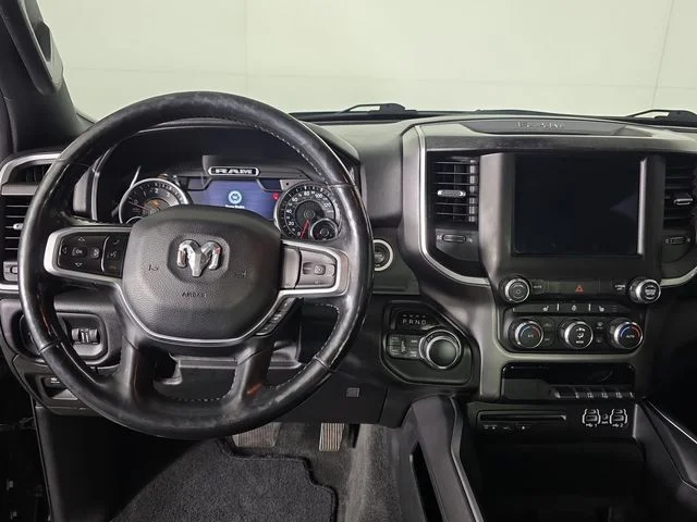 Used 2019 Diamond Black Ram Big Horn/Lone Star image 12